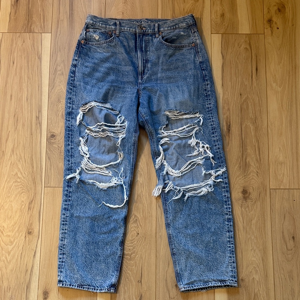 American Eagle Outfitters Blue Distressed Women's Jeans